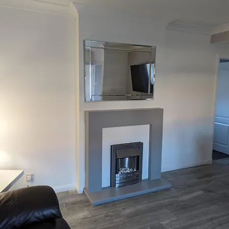 Lovely 2 Bedroom Terrace House Coatbridge Exterior photo